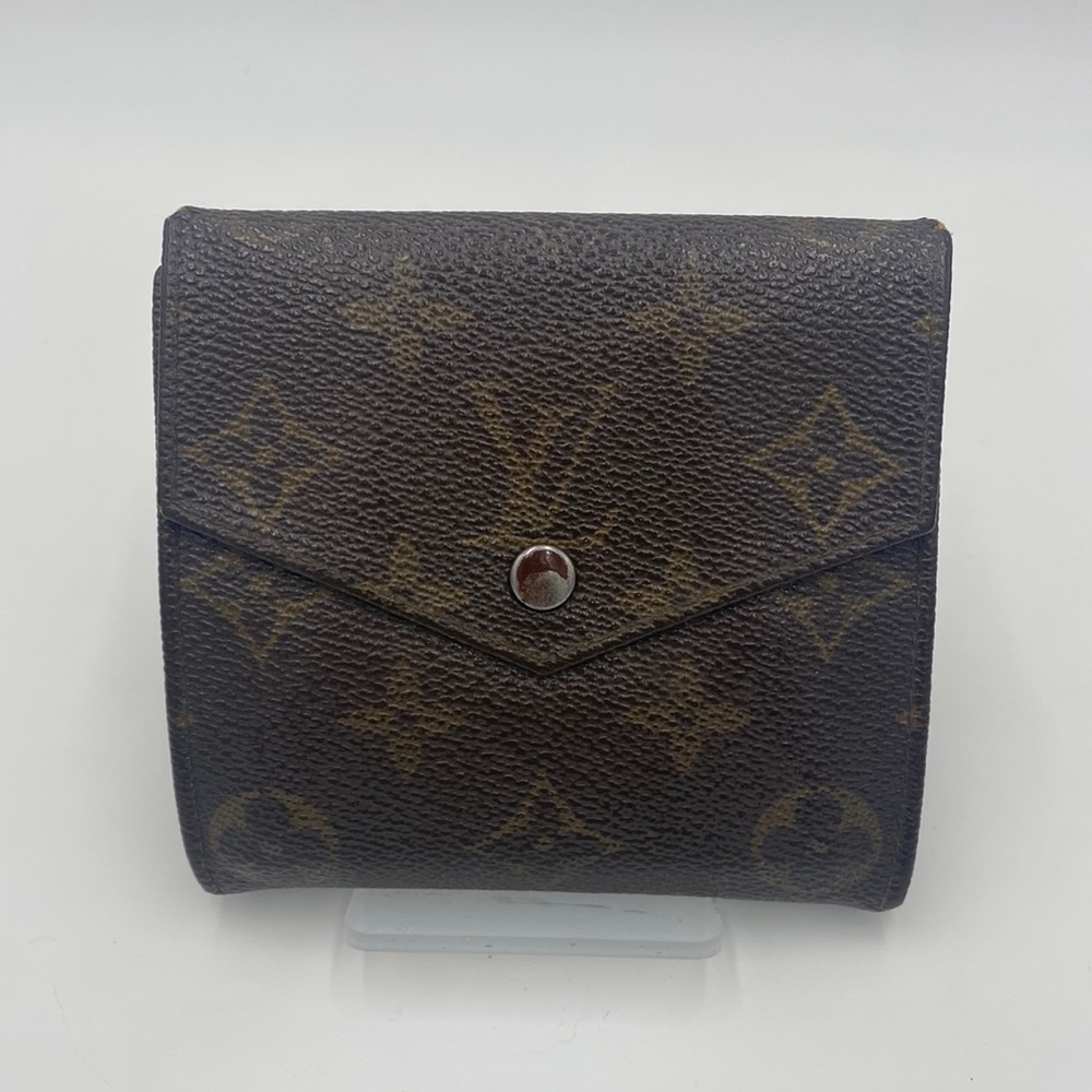 💯 AUTH. Louis Vuitton monogram bifold wallet